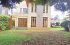5 Bed Townhouse with En Suite at Lavington Green - 1
