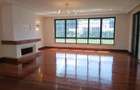 5 Bed Townhouse with En Suite in Loresho - 4