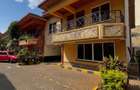 5 Bed Townhouse with En Suite in Lavington - 1
