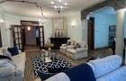 5 Bed Townhouse with En Suite in Riverside - 2