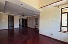 5 Bed Townhouse with En Suite at Lavington Green - 13