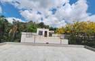 5 Bed Townhouse with En Suite at Lavington Green - 11