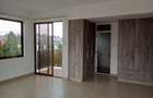 4 Bed Townhouse with Garden at Links Road - 4