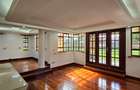 5 Bed House with En Suite in Runda - 14