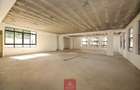 4,541 ft² Commercial Property with Service Charge Included at Padmore Road - 2