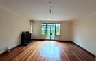 5 Bed Townhouse with En Suite in Lavington - 7