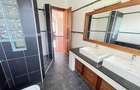 4 Bed Townhouse with En Suite in Spring Valley - 6