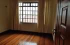 5 Bed Townhouse with En Suite at Lavington Road - 7