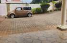 5 Bed House with En Suite in Runda - 10