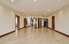 3 Bed Apartment with En Suite at Parklands - 2