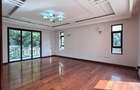 5 Bed Townhouse with En Suite in Karen - 8