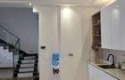 Serviced 6 Bed Apartment with En Suite at Parklands - 8