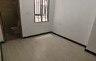 4 Bed Apartment with En Suite in Parklands - 5