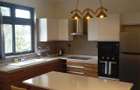 Serviced 2 Bed Apartment with En Suite in Spring Valley - 10
