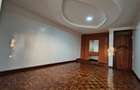 5 Bed House with En Suite in Runda - 8