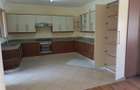 3 Bed Apartment with En Suite in Brookside - 3
