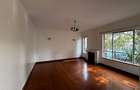 4 Bed Townhouse with En Suite in Spring Valley - 17