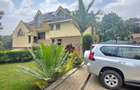 5 Bed Townhouse with En Suite at Lavington Green - 5