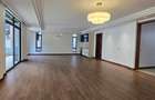 4 Bed Townhouse with En Suite at Lavington Green - 14