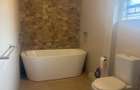 5 Bed House with En Suite at Brookside - 4