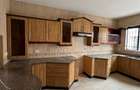 4 Bed Townhouse with En Suite at Brookside Drive - 8