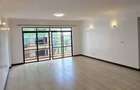 3 Bed Apartment with En Suite at City Park Avenue - 4