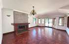 5 Bed Townhouse with En Suite in Runda - 3