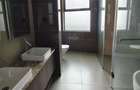 4 Bed Apartment with Swimming Pool in Riverside - 10