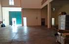 6,240 ft² Warehouse with Parking in Industrial Area - 3