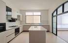 5 Bed House with En Suite in Lavington - 5