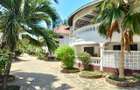 3 Bed Villa with En Suite in Diani - 3