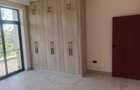 4 Bed Townhouse with En Suite at Kist - 12