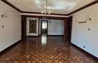 3 Bed Apartment with En Suite at Riverside Drive - 7