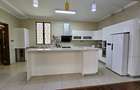 5 Bed Townhouse with En Suite in Gigiri - 7