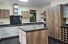 5 Bed Townhouse with En Suite at Lavington Green - 10
