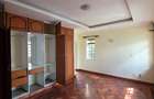 4 Bed Townhouse with En Suite at Lavington - 10