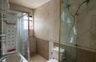 4 Bed Townhouse with En Suite in Spring Valley - 6