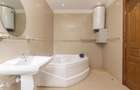 4 Bed House with En Suite in Runda - 13