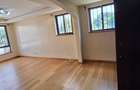 5 Bed Townhouse with En Suite at Lavington Green - 15