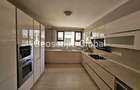 3 Bed Apartment with En Suite in Riverside - 2