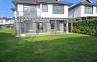 4 Bed House with En Suite at Fivestar Paradise - 12