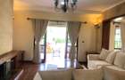 3 Bed Townhouse with En Suite in Ridgeways - 3