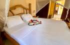 10 Bed Townhouse with En Suite at Mt Kenya - 18