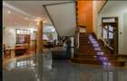 5 Bed House with En Suite in Runda - 9