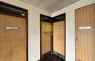 2,399 ft² Office in Riverside - 13