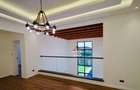 5 Bed Villa with En Suite at 2026-377 - 14