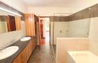 5 Bed Townhouse with En Suite in Kitisuru - 8