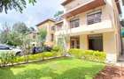 5 Bed Townhouse with En Suite at Lavington Green - 2