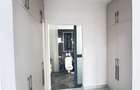 3 Bed Apartment with En Suite at Off Links Road - 13