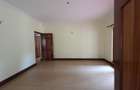 5 Bed House with En Suite in Gigiri - 10